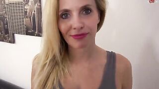 Fickfreundinnen - Fitness-Nymphe mit grossen Schamlippe