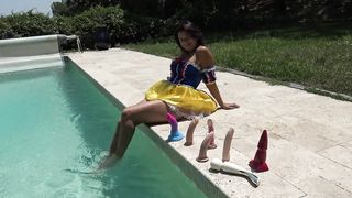 VicAlouqua_Snow White and the 7 dildos