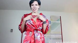 aj jupiter bully sits on your face and more